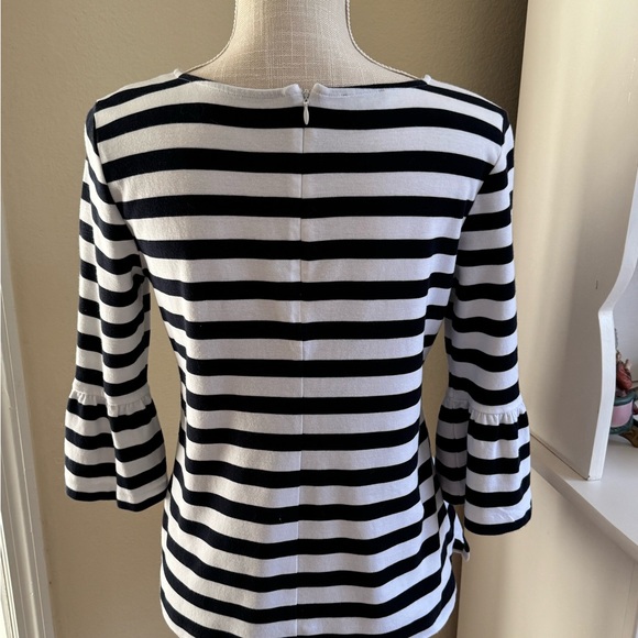 🌟HP🌟 Talbots Navy Stripe Top - Picture 2 of 4